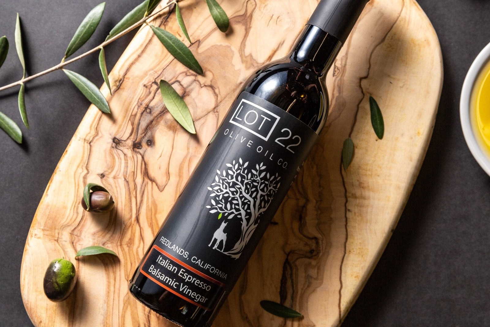 Does Balsamic Vinegar Have Alcohol? What Actually Ends Up in Your Bottle
