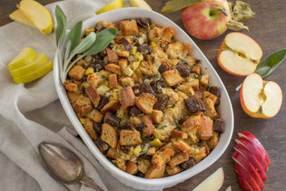  Apple Pecan Stuffing - Lot22oliveoil.com
