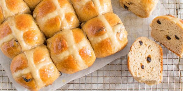Olive Oil Hot Cross Buns